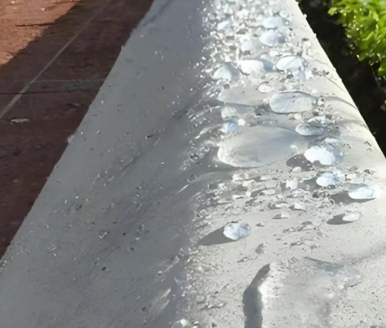 马山硅烷浸渍涂料在混凝土保护中的应用