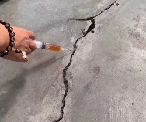 马山混凝土裂缝修补技术详解​