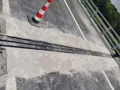 马山伸缩缝更换后浇筑材料快速结构修补料速砼的产品特点及施工流程​